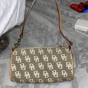 dooney and bourke bag